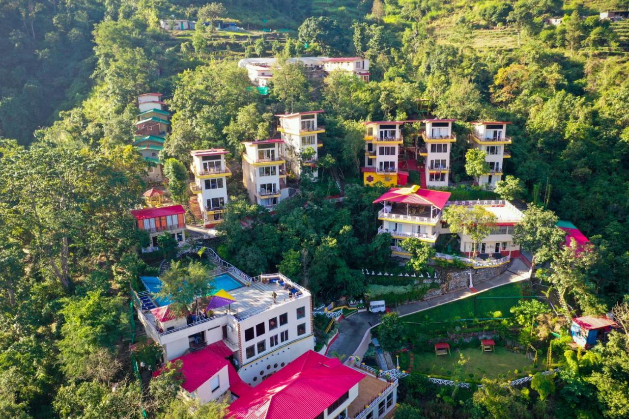 Hotel Veda5 Ayurveda & Yoga Retreat Rishīkesh Exterior foto